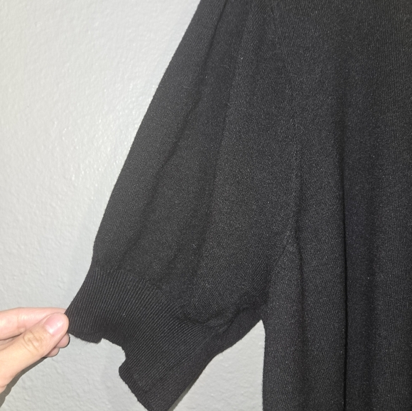 Sioni Black & White Beaded Collar Sweater Top Size 2XL - Picture 4 of 16